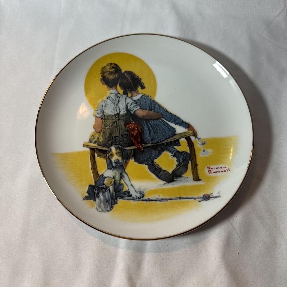 Danbury Mint Norman Rockwell Puppy Love Little Spooners Collector Plate 1983